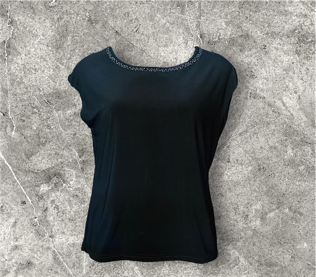 MarsX-Female Black Sleeve-less Short Top